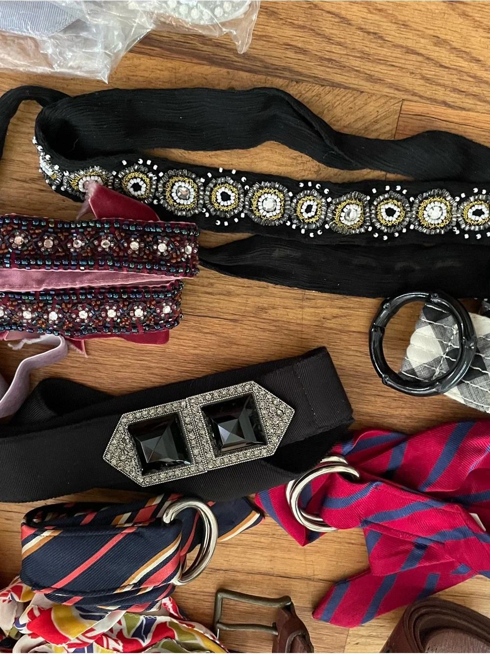Bundle of J.Crew Belts: 19 - Picture 2 of 7